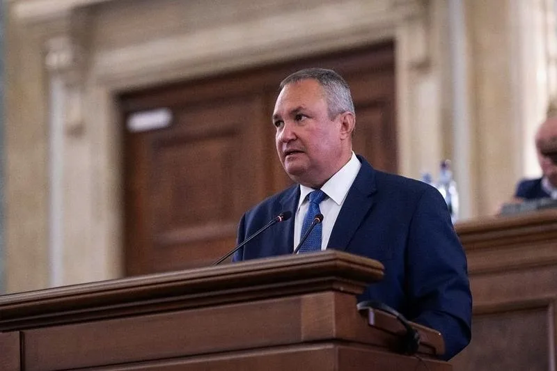 Nicolae Ciucă este mulțumit de evoluția lucrărilor pe podul peste Tisa din Maramureș