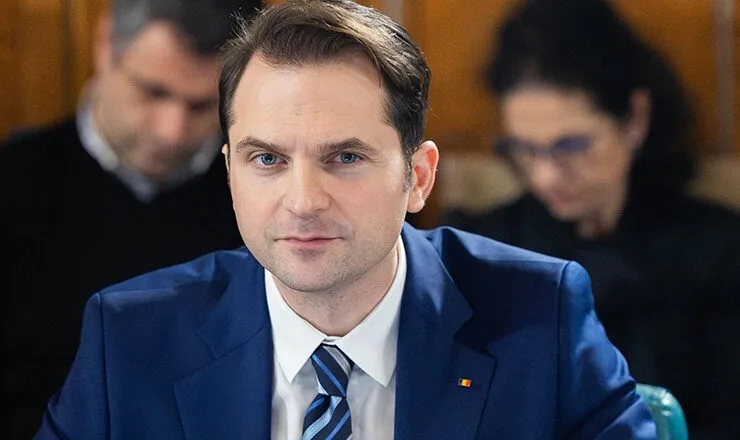 Al doilea generator uriaș, de aproape 800 de tone, a ajuns la Mintia
