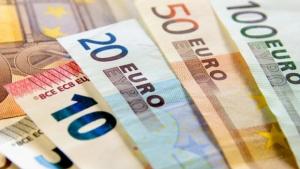 BNR: Euro continuă trendul ascendent