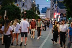 „Străzi deschise, București – Promenadă urbană”