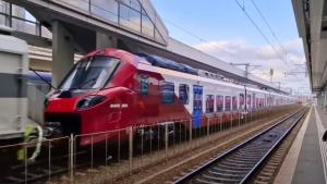 România cumpără alte 12 noi trenuri electrice de metrou