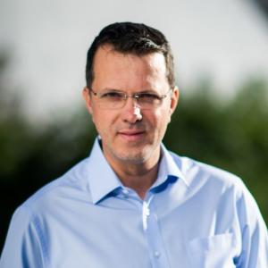 Ionuț Moșteanu: am avut o scurtă discuție cu Pete Hegseth, secretarul american al Apărării