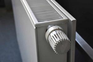Unul din cinci români vrea peste 24°C în locuință, peste standardele oficiale
