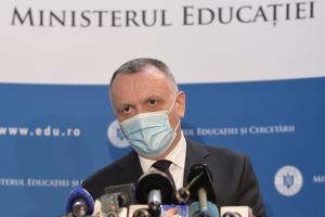 Ministrul Educației: Insist să nu se organizeze concursuri