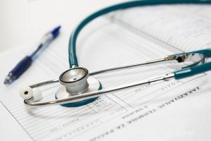 O broșură îi învață pe medici ce obligații financiare au față de stat