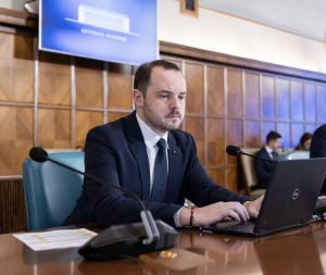 Julie Ling, expert european în îngrijiri paliative, alături de Ministerul Sănătății în elaborarea strategiei naționale