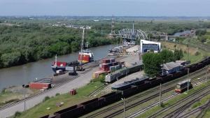 Parteneriatul dintre România și Republica Moldova se întărește prin preluarea Portului Giurgiulești de către români