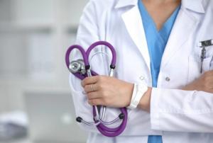 Ministrul Sǎnǎtǎții anunță că pacienții cronici nu vor avea nevoie de bilet de trimitere la specialist, în anumite cazuri
