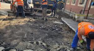 De la drum de pământ la stradă asfaltată