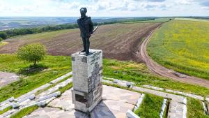 Costel Fotea: Statuia lui Ioan Vodă cel Viteaz de la Roșcani va fi restaurată cu fonduri europene