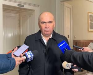 Bolojan: PNL va propune, în primele şase luni, reducerea numărului de parlamentari la 300