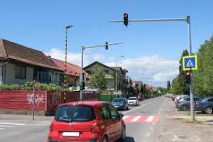 Brașov instalează radare care schimbă semaforul pe roșu când șoferii depășesc viteza