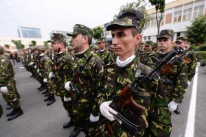 România va avea armată voluntară: lege adoptată de Camera Deputaților